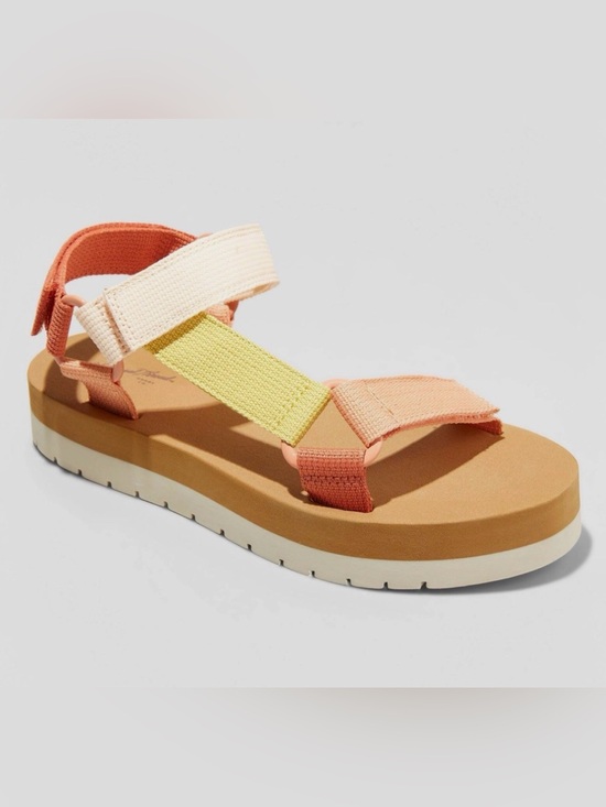 Universal Thread Shoes - 🍑 Universal Thread Women’s Holden Multi-Color Strappy Platform Summer Sandal 10